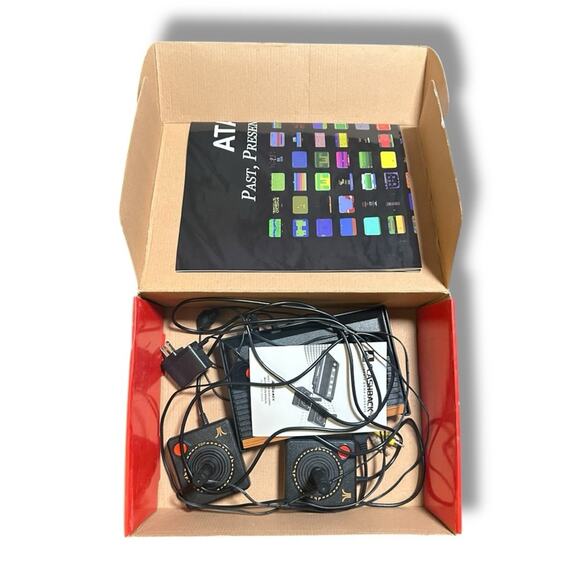 Atari Flashback 3 Classic Game Console - Picture 2 of 7